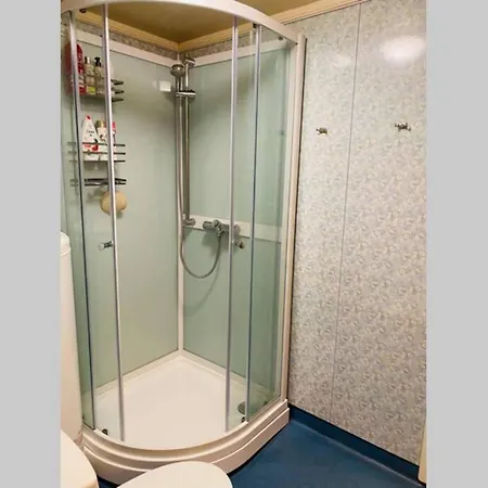 Holiday home Idyllisk Gard Med Stor Plass *